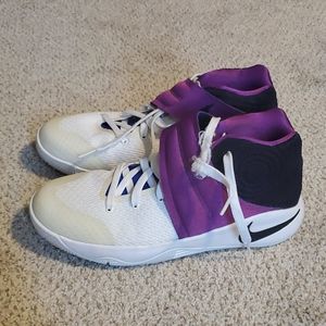 Nike Kyrie 2 Kyrache